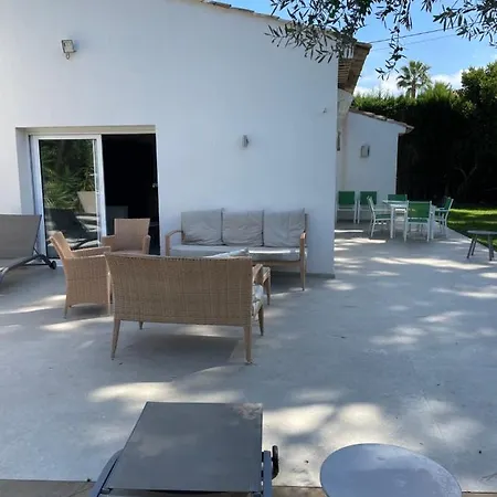 De La Dame Bed & Breakfast Saint Tropez