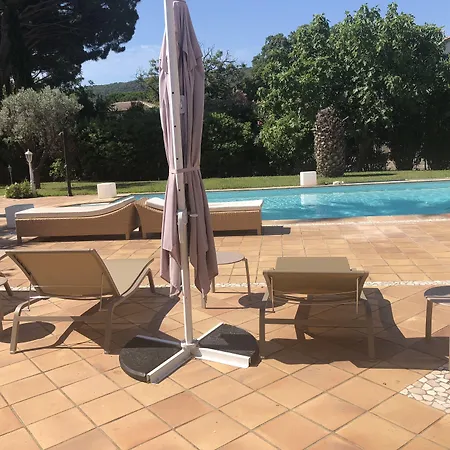 De La Dame Couette-café Saint-Tropez