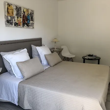 De La Dame Couette-café Saint-Tropez