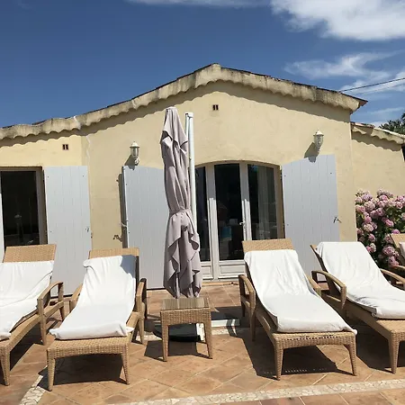 De La Dame Panzió 4*