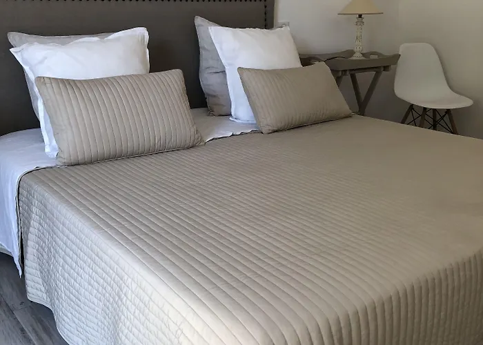 De La Dame Saint-Tropez