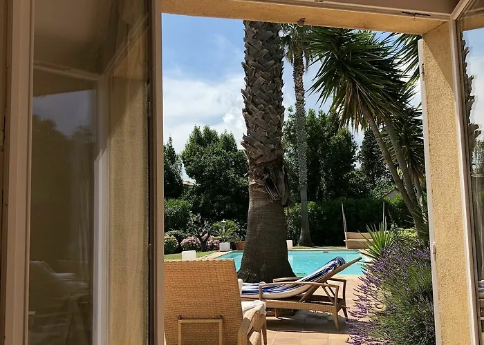 Bed & Breakfast De La Dame Saint-Tropez